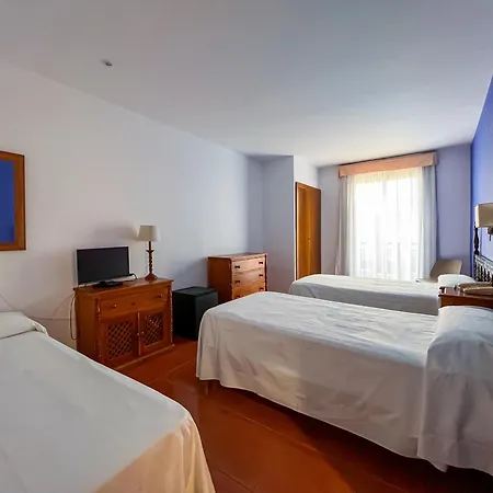 Rvhotels Mar De Tossa Otel 3*