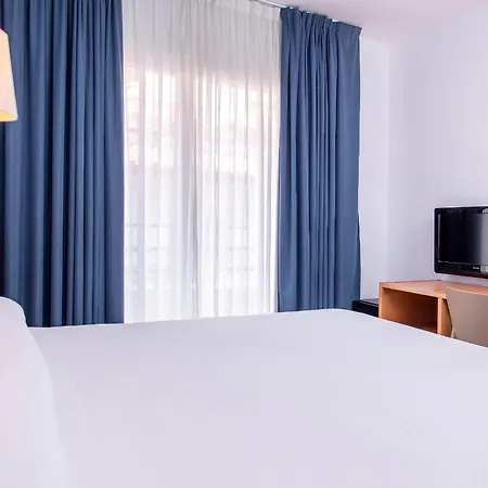 호텔 Rvhotels Mar De Tossa 또사데마르