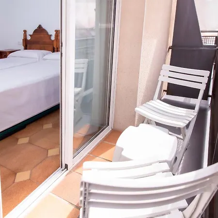 Rvhotels Mar De Tossa 호텔 3*
