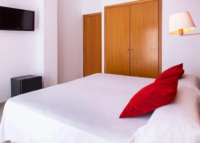 Hotel Rvhotels Mar De Tossa 3*