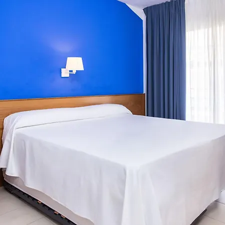 Rvhotels Mar De Tossa 3* توسا ذي مار