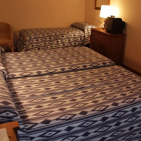 Rvhotels Mar De Tossa 또사데마르