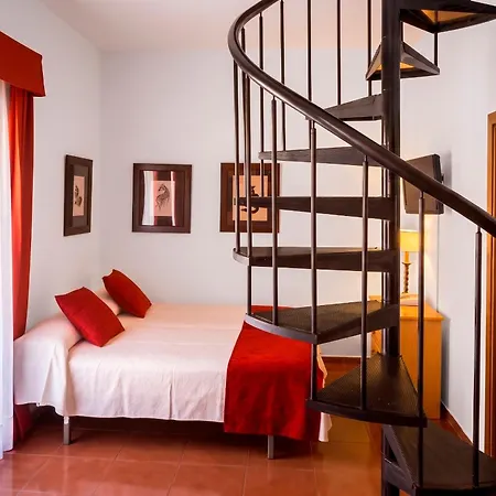 فندق Rvhotels Mar De Tossa 3*