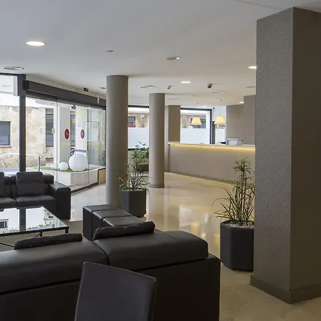 فندق Rvhotels Mar De Tossa 3*